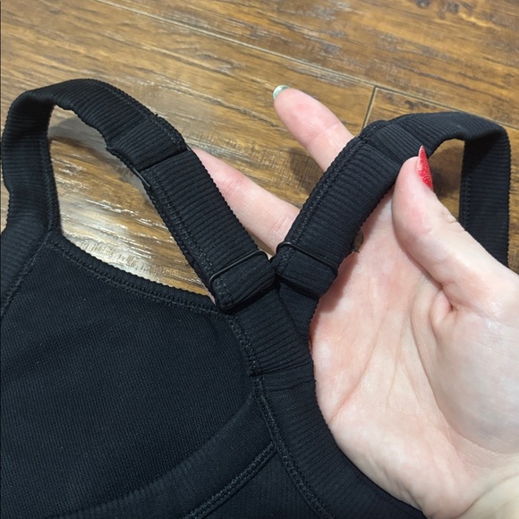 NWT ALO Yoga Black Seamless Ribbed Bra Tank - Picture 5 of 7